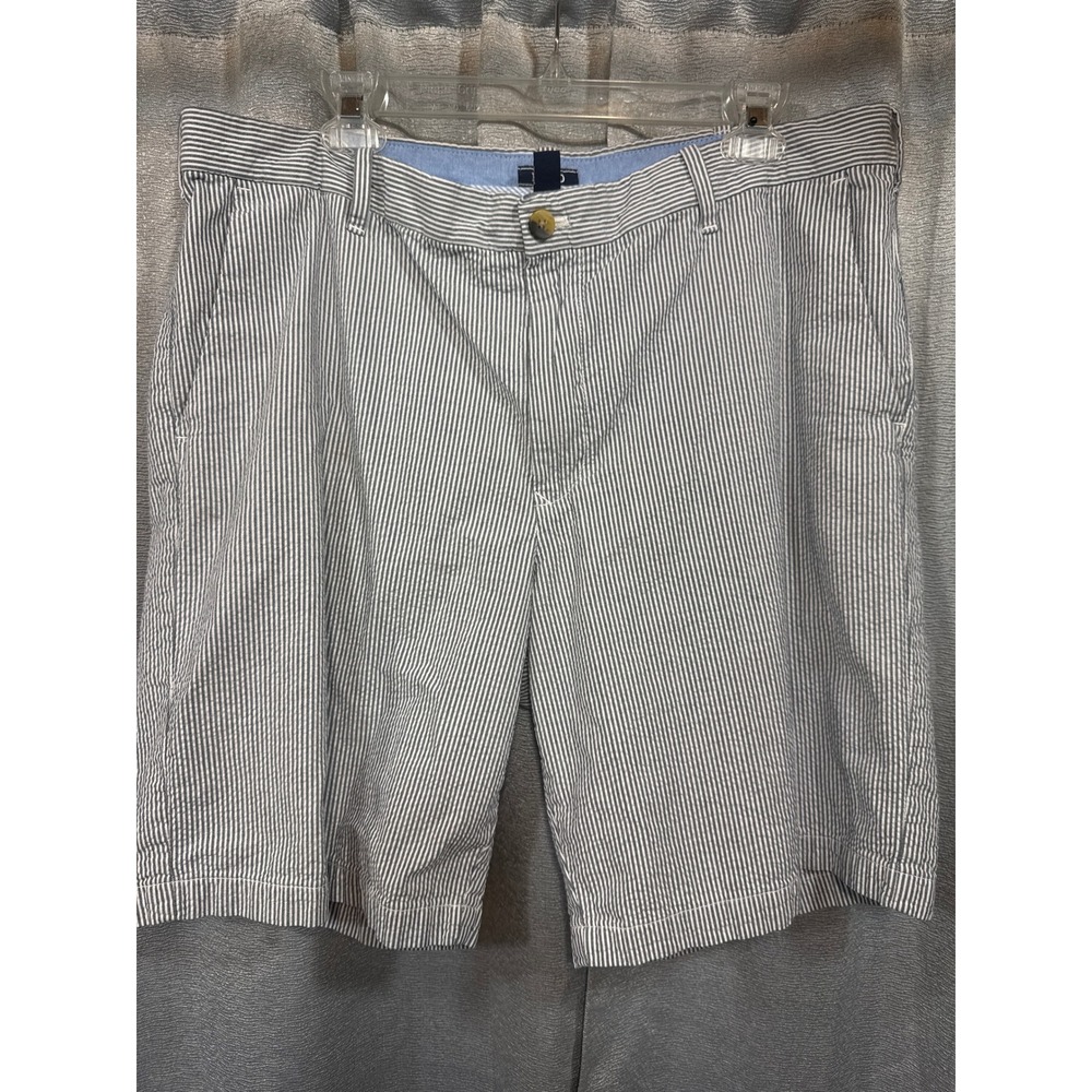IZOD Mens Seersucker Striped Shorts Blue White Size 38 Flat‎ Front Casual Summer